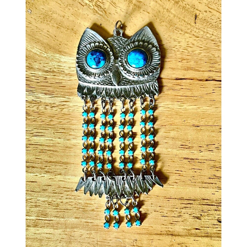 2010 Owl Pendant Turquoise Eyes/ Chains Beaded Swinging Body/Feet Silver Toned